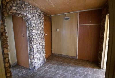 Apartament cu 4 camere decomandat în Olteniței - 3