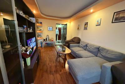 Apartament cu 3 camere semidecomandat în Dristor - 14