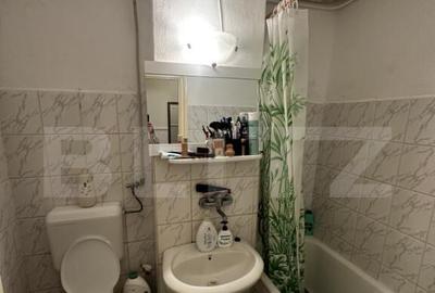 Apartament de vanzare, cu 2 camere, 60 mp, zona Micro 15 - 10