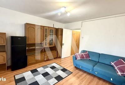 Garsonieră decomandată în Astra