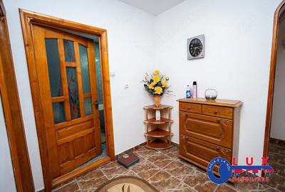 Apartament cu 2 camere decomandat în Babadag - 11