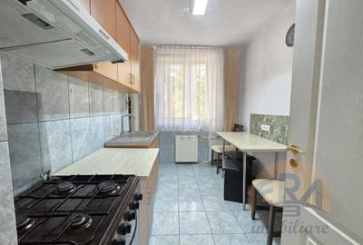 3 camere | decomandat | cartier Decebal | Str. Splaiul Crisanei - 8