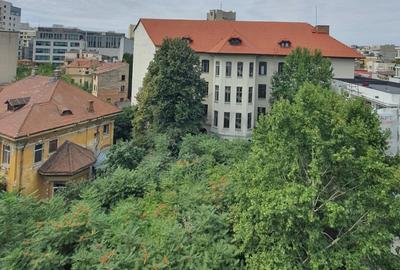 Apartament cu 4 camere semidecomandat în Eminescu - 2