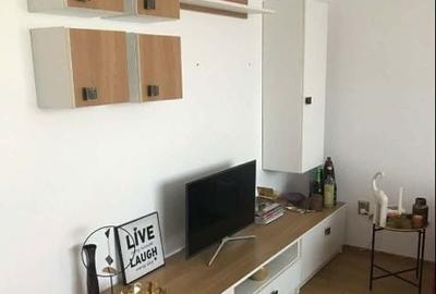Apartament cu 3 camere semidecomandat în Florești - 1