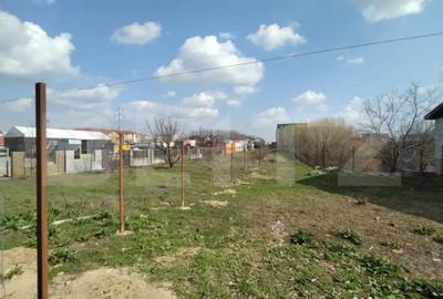 Teren de 1275 mp, în Central - 2