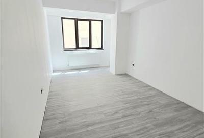 Apartament cu 3 camere decomandat în Primo - 7