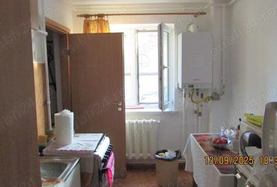 Apartament 4 camere ultracentral decomandat Constanta central - 5