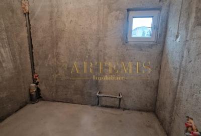 Casa individuala, decomandata, 10 camere, 210 mp., teren 15000mp., zona Centura. - 7