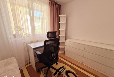Apartament cu 4 camere decomandat în Central - 7