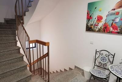 Casă cu Teren 25 Mp în Unirii - 2