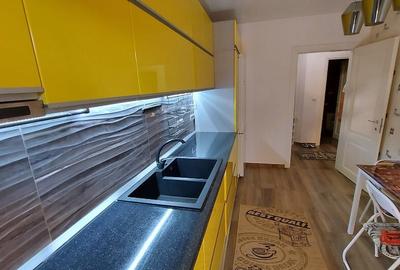 Apartament LUX 2 camere D, in Pacurari bloc nou loc parcare - 1