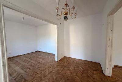 Casă individuală cu 4 camere cu Canalizare în Tineretului - 10