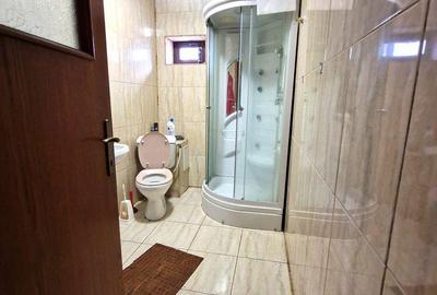 Casă cu 10 camere cu Teren 1100 Mp în Șotânga - 11