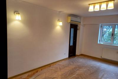 Pasajul Marasesti - Camera de Comert, etaj 1, nemobilat - 4