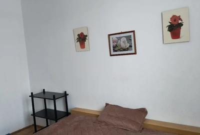 Inchiriez apartament- 2 camere - 3