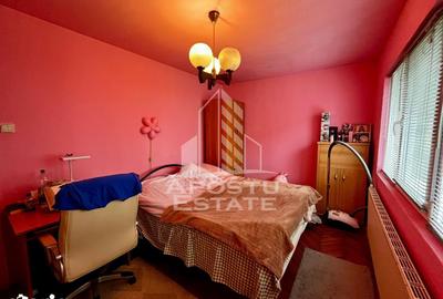 Apartament cu 3 camere semidecomandat, mobilat în Circumvalațiunii - 4