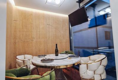 Apartament cu 3 camere în Central - 1