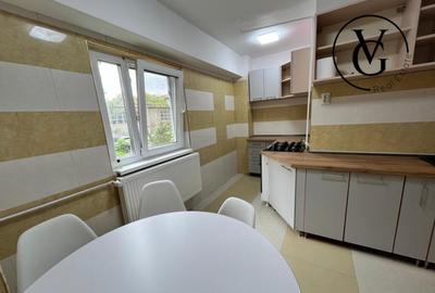 Apartament 3 camere cu destinatia de spatiu comercial, zona - 6