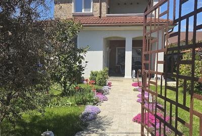 Casă cu Teren 480 Mp în Cumpăna