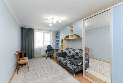 De vanzare apartament cu 2 camere in zona Soarelui - 1