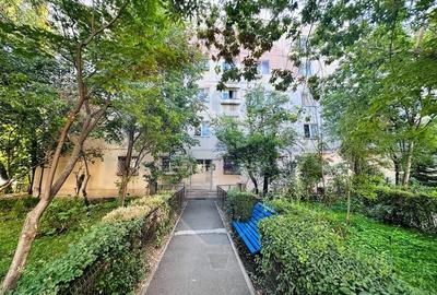 Apartament Renovat, Luminos - sector 4 - 12