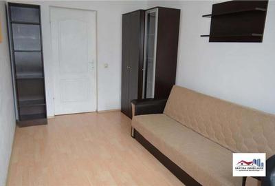 Apartament cu 3 Camere de Inchiriat in Zona Ultracentrala - 2