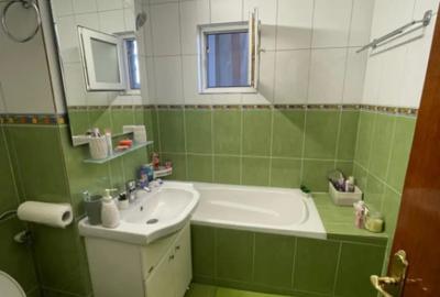 Apartament cu 2 camere decomandat, mobilat în Anda - 12