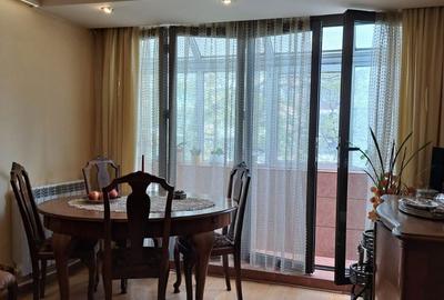 Apartament cu 3 camere semidecomandat în Micro 19 - 3