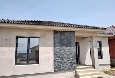 Casa Noua de Vanzare, Santandrei, 110mp - 1