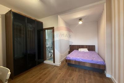 Pensiune de vanzare cu teren 2140 mp in Mamaia Navodari - 6