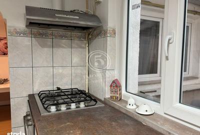 Casă cu 3 camere cu Canalizare în Grivița - 8