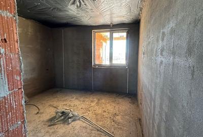 Casă cu 3 camere în Cordău - 6