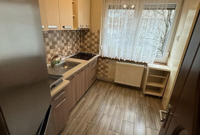 Apartament cu 3 camere semidecomandat în Central - 8