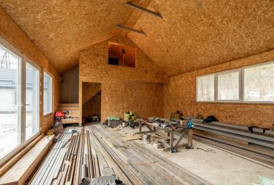 Casa moderna cu 5 camere intr-o zona lini?tita de deal - 7