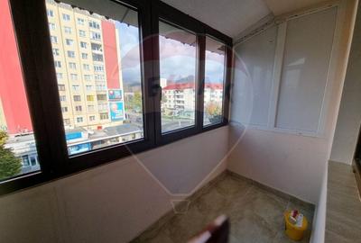 Apartament cu 2 camere semidecomandat, mobilat în Central - 7