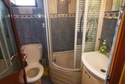 Casă cu 7 camere cu Teren 499 Mp în Tulnici - 6