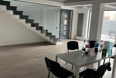 Casă cu 4 camere în Ștefăneștii de Jos - 6