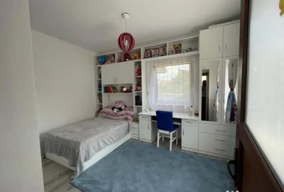 Casă cu 5 camere cu Teren 300 Mp în Central - 2