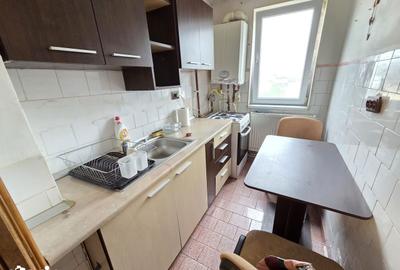 Apartament cu 2 camere în Micro 8 - 3