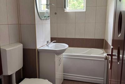 Apartament cu 3 camere semidecomandat în Central - 7