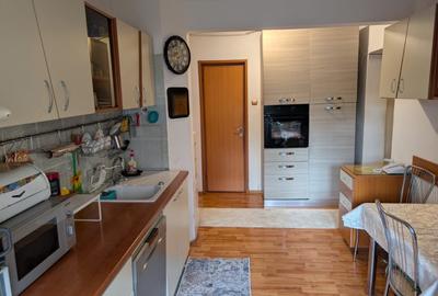 Vanzare apartament 4 camere Eminescu Mosilor Vanzare apartament 4 camere Eminescu Mosilor - 1