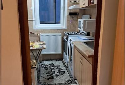 Garsonieră semidecomandată, mobilată în Basarabia