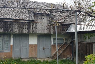 Casă cu 4 camere în Central - 2