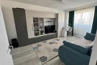Apartament cu 4 camere decomandat în Central - 3