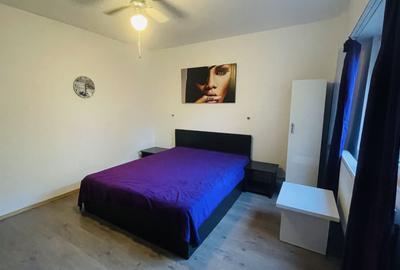 Garsonieră decomandată în - 2