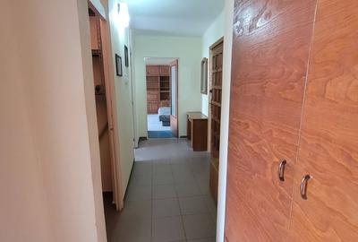 Apartament decomandat, mobilat în Rahova
