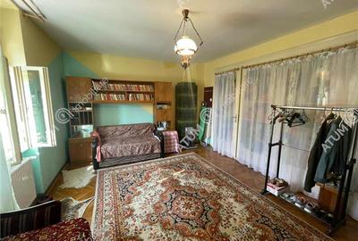 Casă individuală cu 7 camere cu Canalizare în Sub Arini - 7