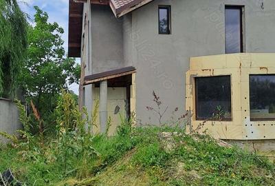 Casa de vanzare com.clinceni ilfov - 1