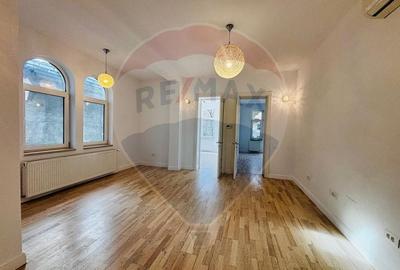 Duplex cu 10 camere cu Canalizare în Dorobanți - 11