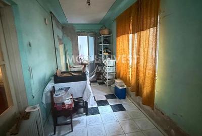 Casă cu 2 camere cu Teren 185 Mp în Ighiu - 2